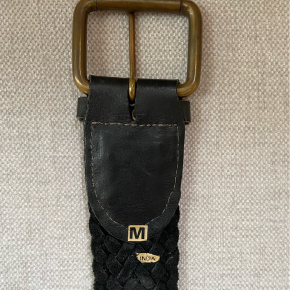 Belt- Braided Leather Black Belt - Picture 3 of 7